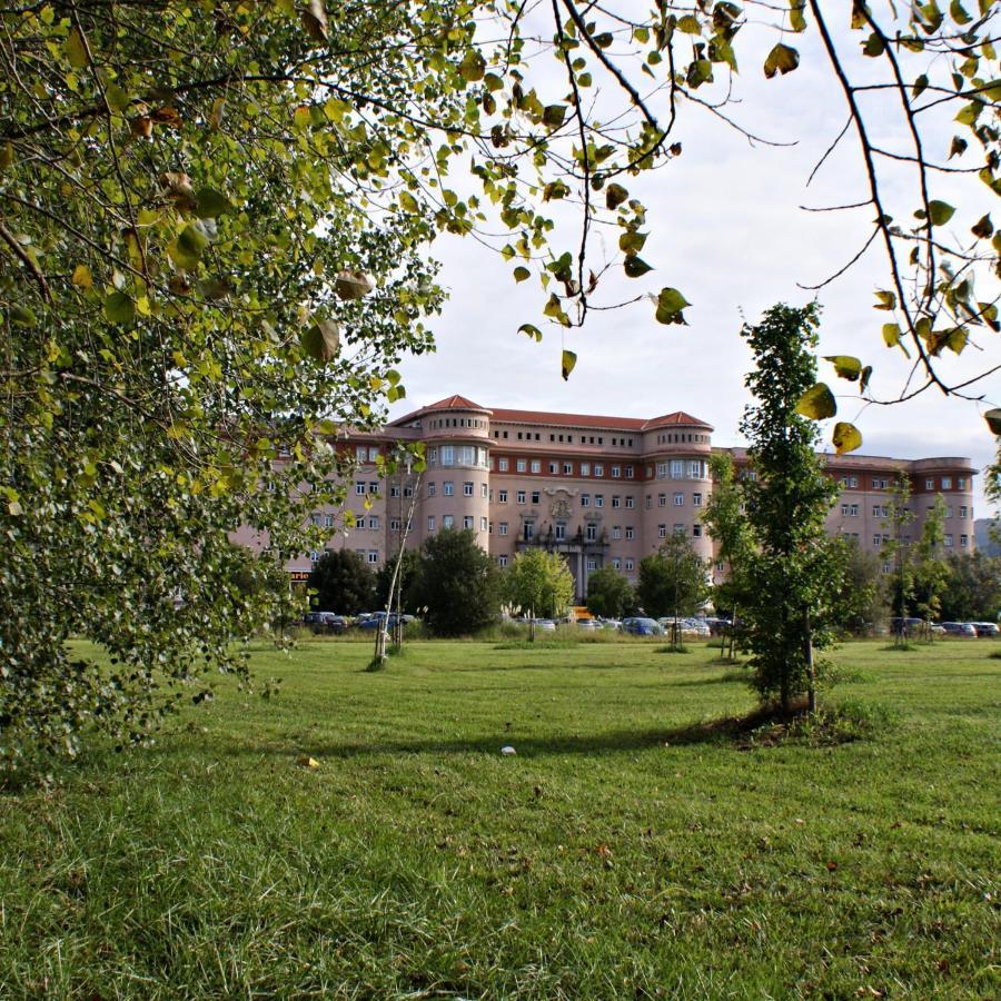 Hotel Seminario Aeropuerto Bilbao 데리오 외부 사진