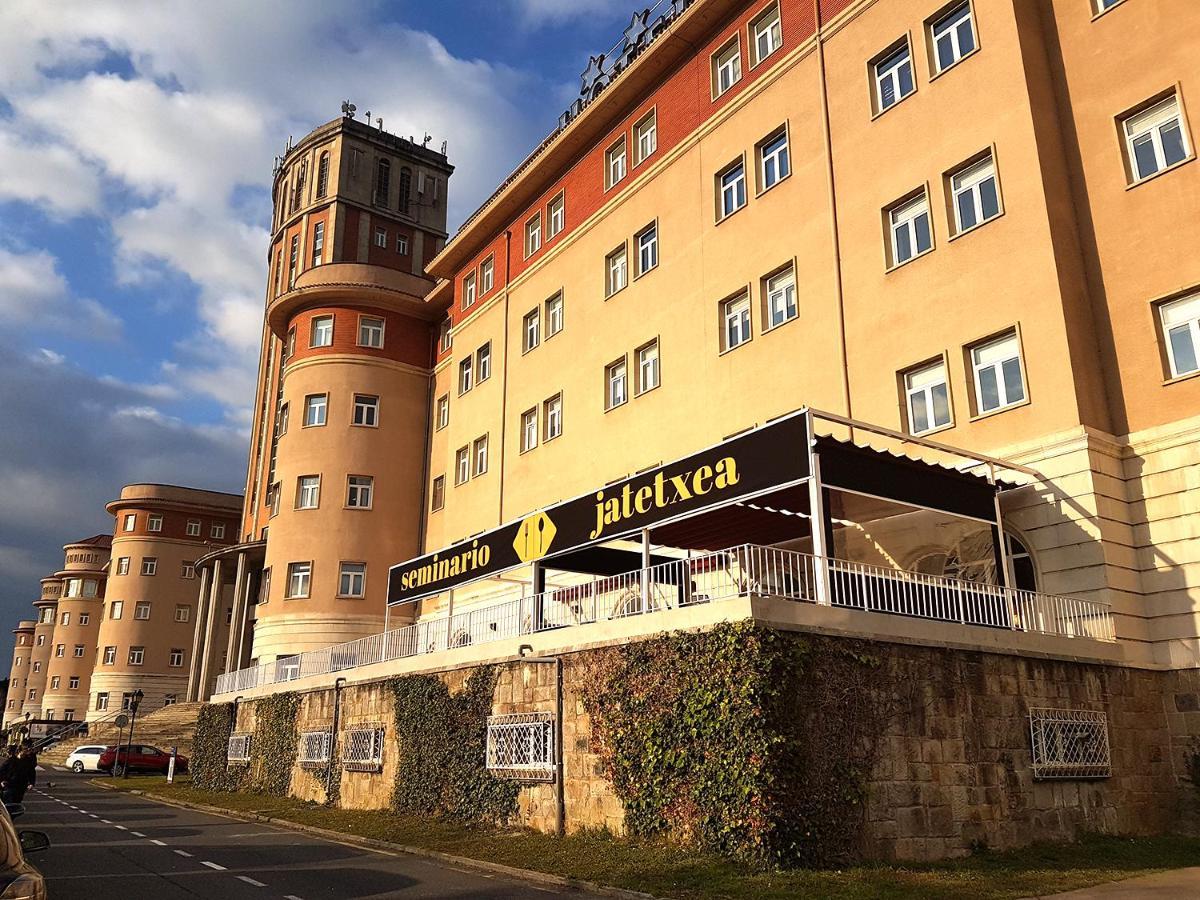 Hotel Seminario Aeropuerto Bilbao 데리오 외부 사진
