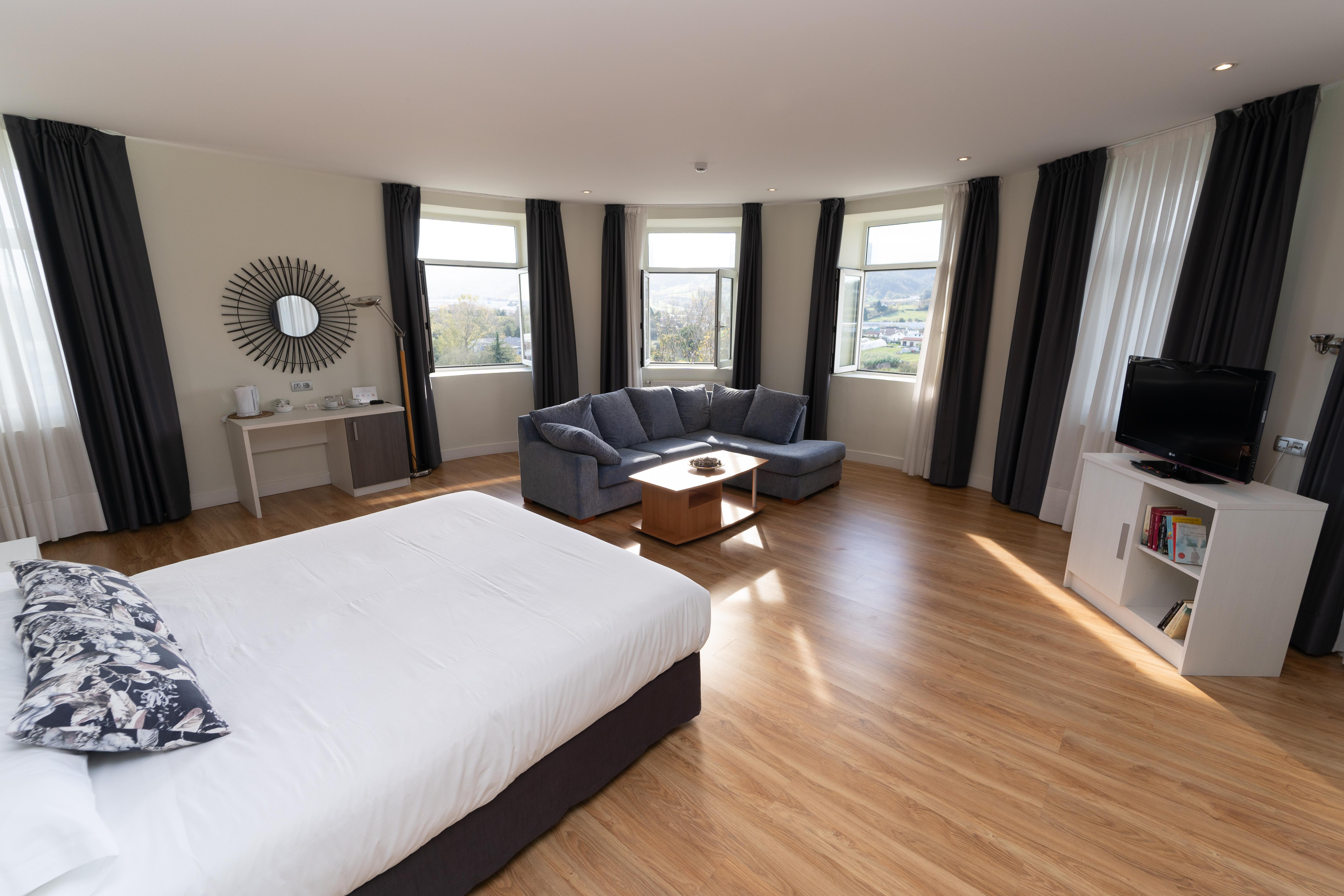 Hotel Seminario Aeropuerto Bilbao 데리오 외부 사진
