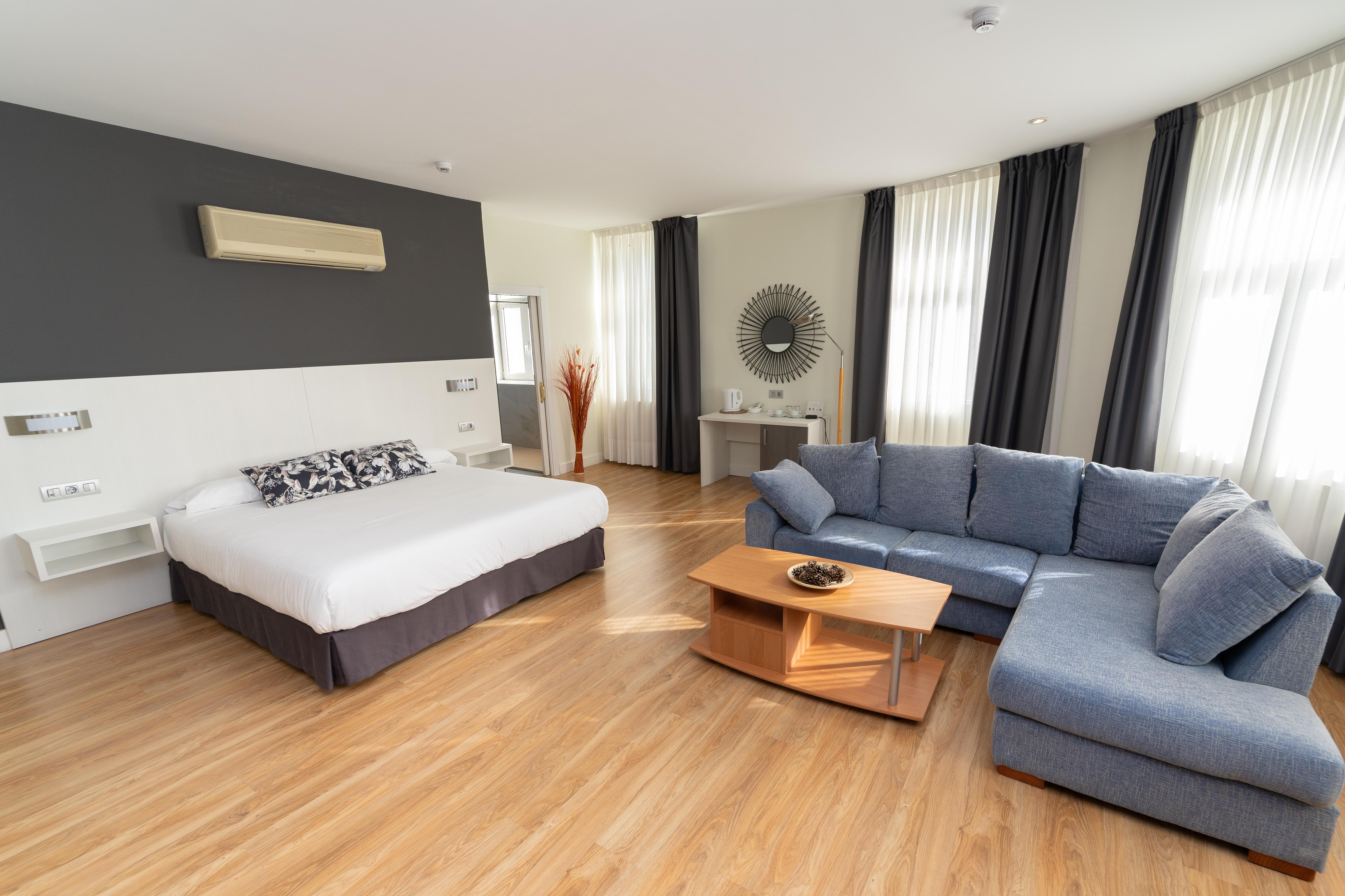 Hotel Seminario Aeropuerto Bilbao 데리오 외부 사진