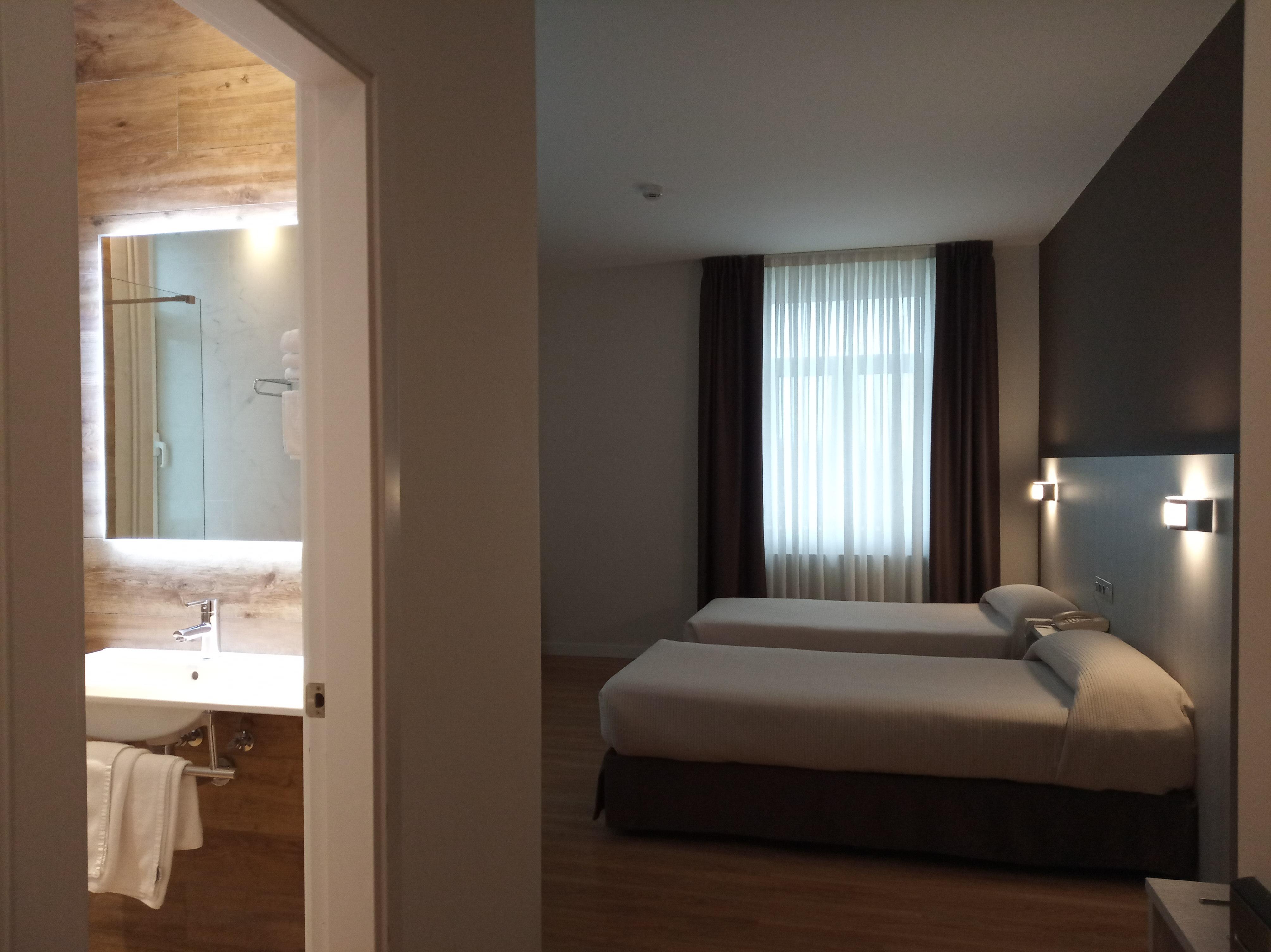 Hotel Seminario Aeropuerto Bilbao 데리오 외부 사진