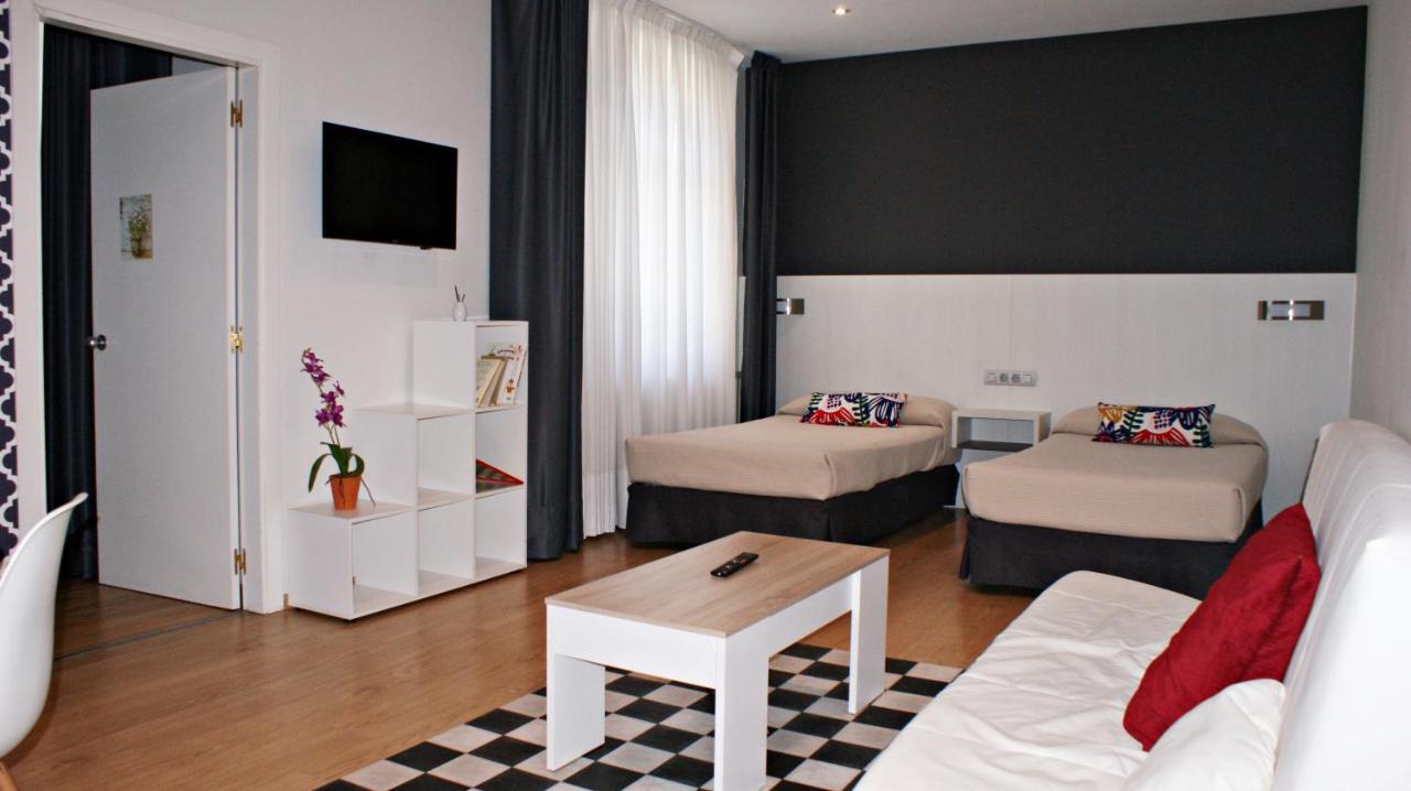Hotel Seminario Aeropuerto Bilbao 데리오 외부 사진